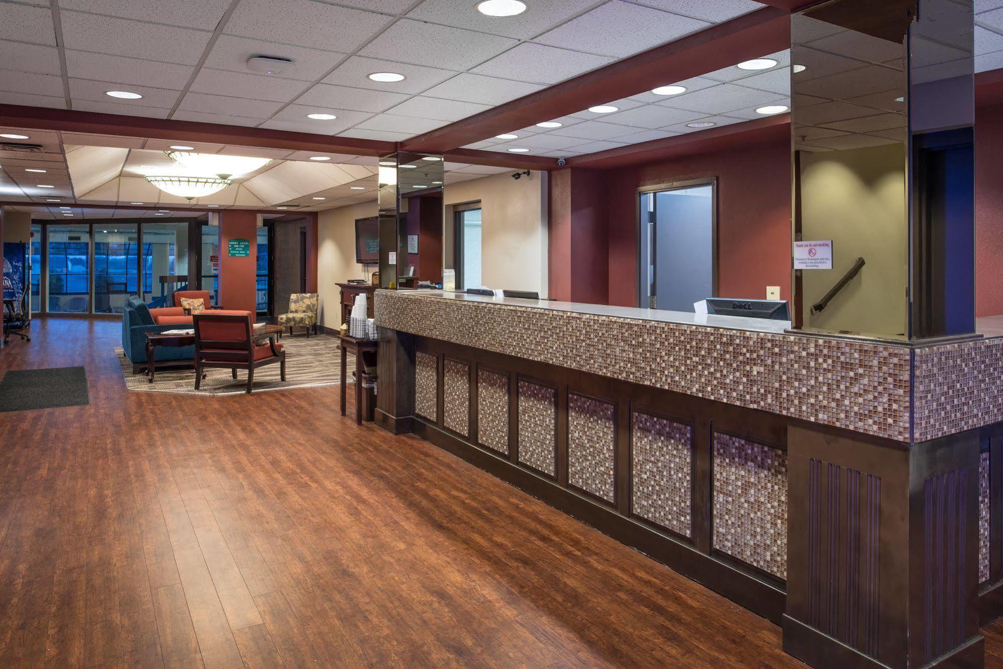 Ramada By Wyndham Downtown Spokane Luaran gambar